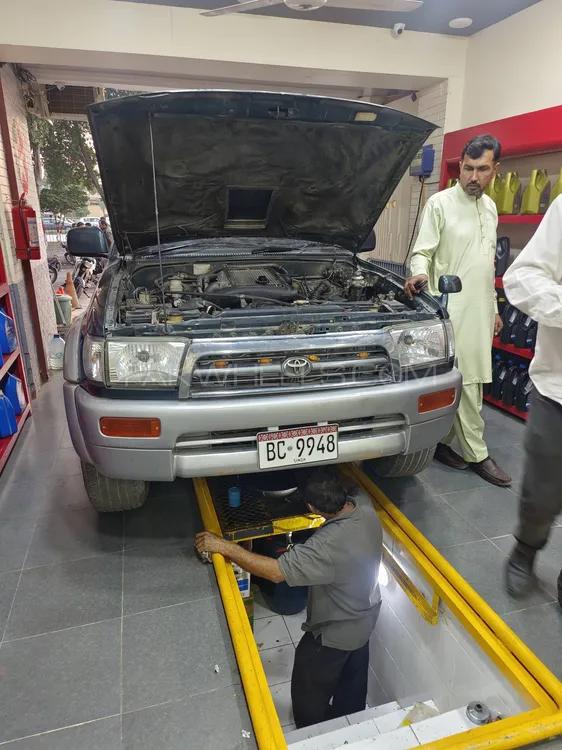 Toyota Surf 1999 for Sale in Karachi Image-1