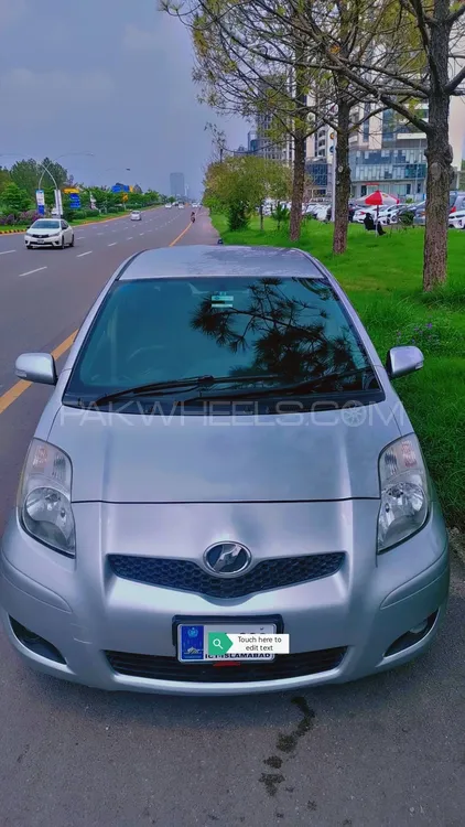 Toyota Vitz 2009 for Sale in Islamabad Image-1