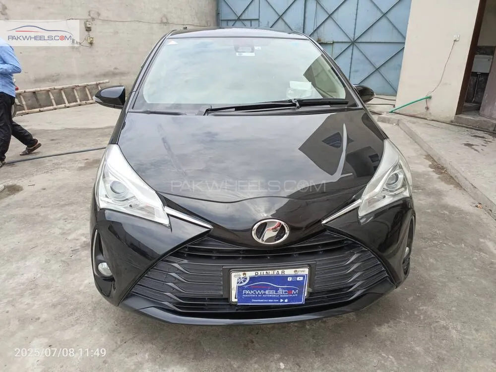 Toyota Vitz 2019 for Sale in Gujranwala Image-1