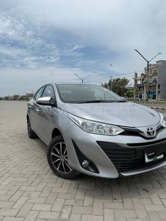 Toyota Yaris Sedan 2021 for Sale in Lahore Image-1