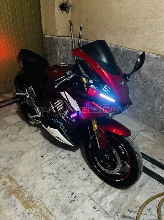 Yamaha YZF-R1 2022 for Sale Image-1