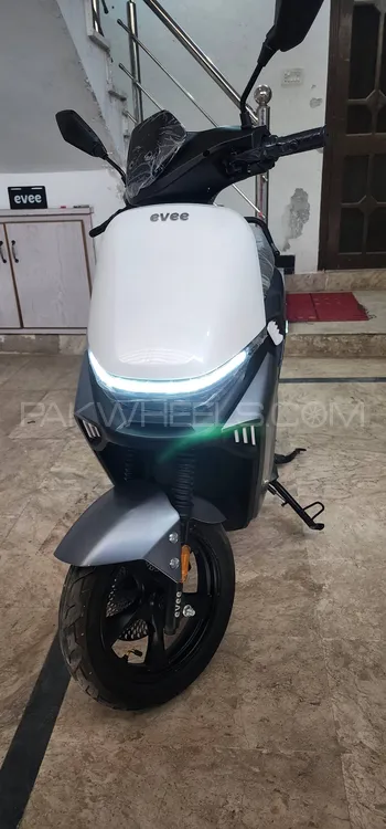 Evee S1 2025 for Sale Image-1