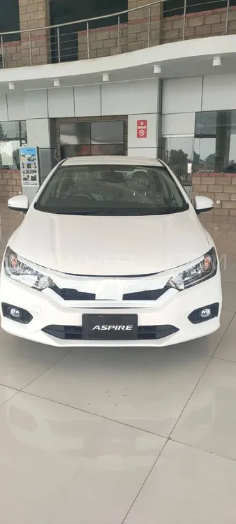 Honda City 2025 for Sale in Karachi Image-1
