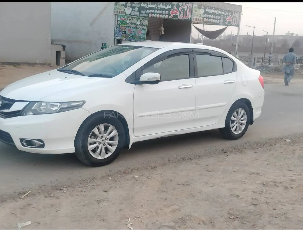 Honda City 2018 for Sale in Lahore Image-1