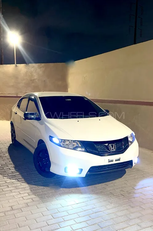 Honda City 2018 for Sale in Karachi Image-1