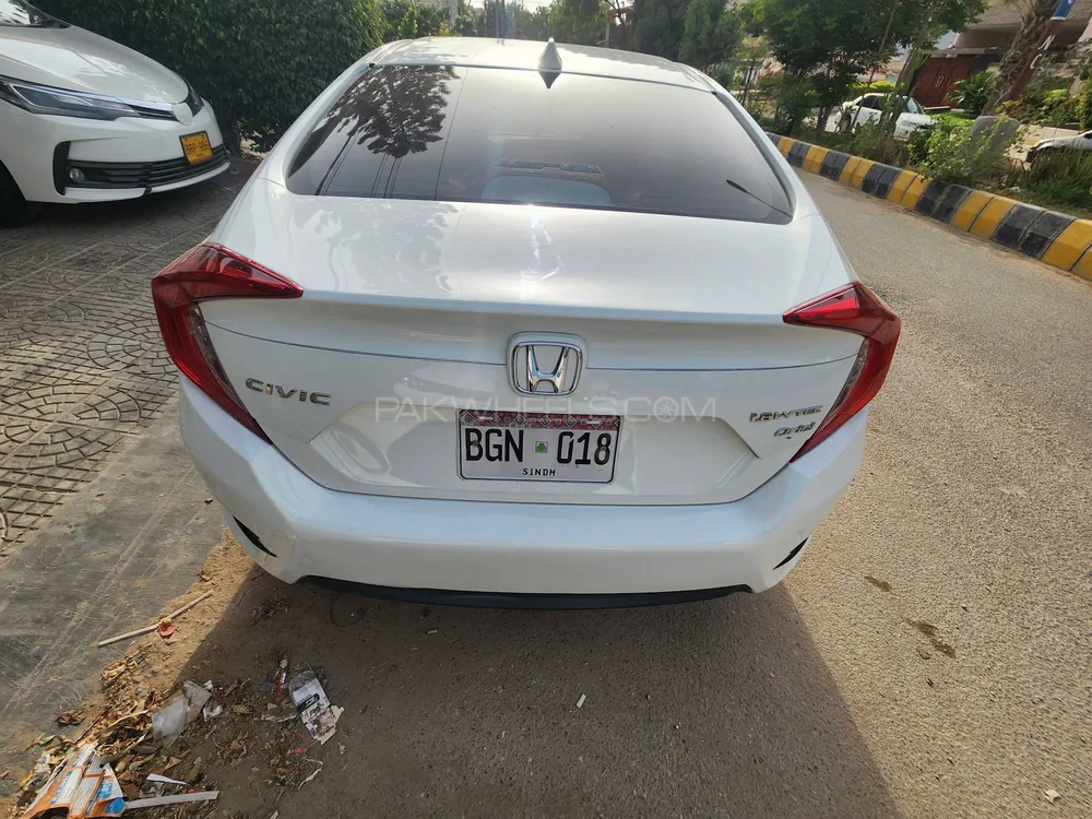 Honda Civic 2016 for Sale in Karachi Image-1