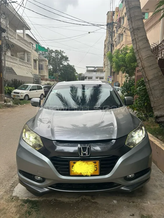 Honda Vezel 2014 for Sale in Karachi Image-1