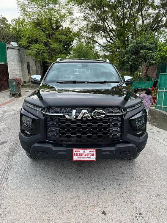JAC T9 2025 for Sale in Islamabad Image-1