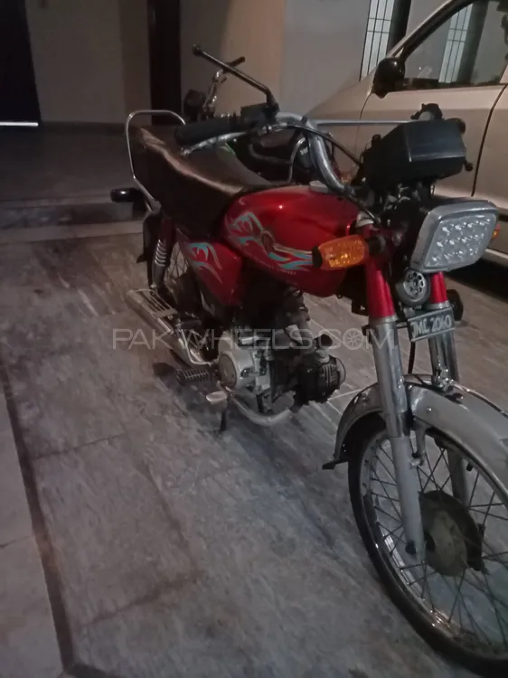 Metro MR 70 2010 for Sale Image-1
