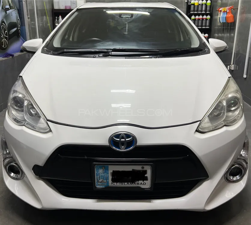 Toyota Aqua 2015 for Sale in Islamabad Image-1