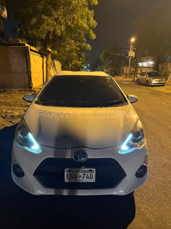 Toyota Aqua 2015 for Sale in Karachi Image-1