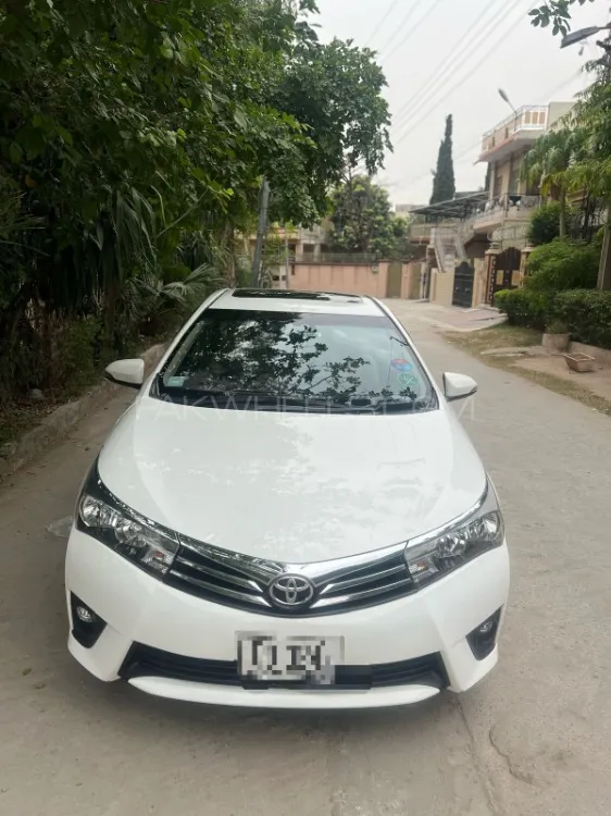 Toyota Corolla 2015 for Sale in Islamabad Image-1
