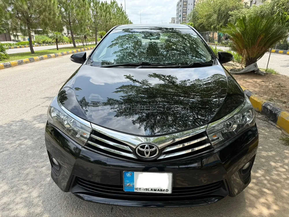 Toyota Corolla 2015 for Sale in Islamabad Image-1