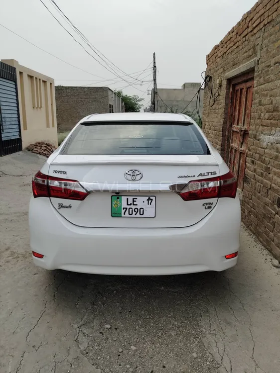 Toyota Corolla 2017 for Sale in Mian Wali Image-1