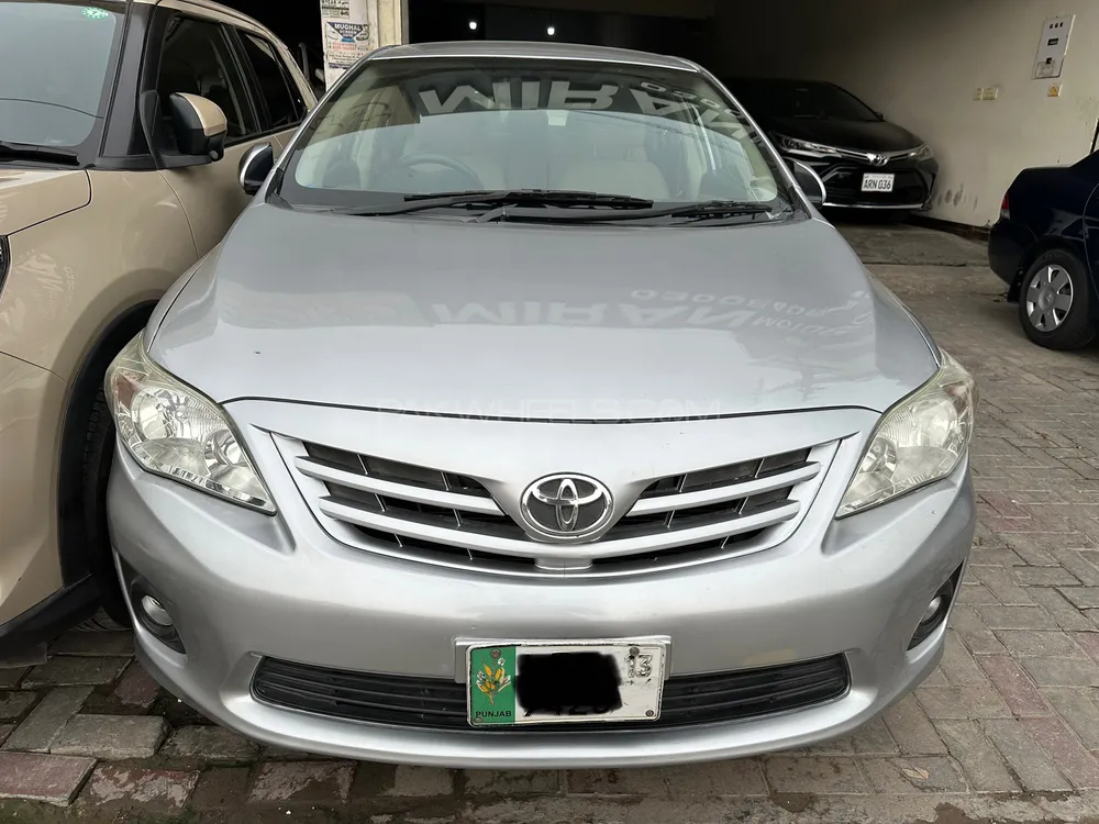 Toyota Corolla 2013 for Sale in Lahore Image-1