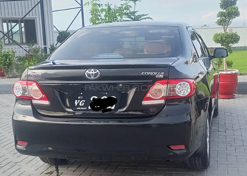 Toyota Corolla 2013 for Sale in Islamabad Image-1