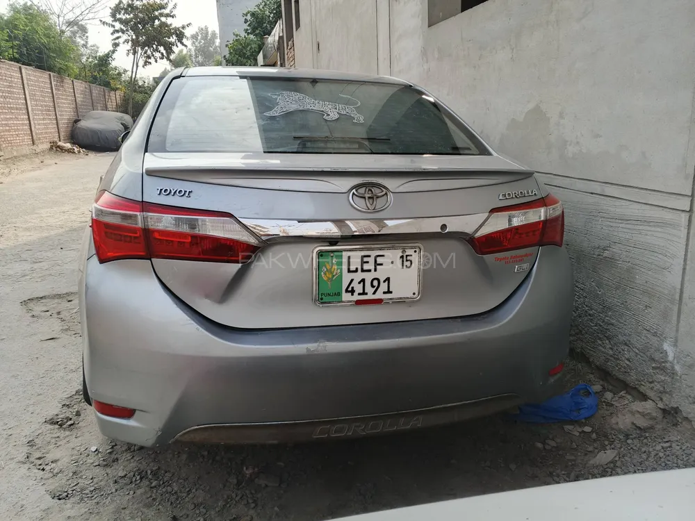 Toyota Corolla 2015 for Sale in Lahore Image-1