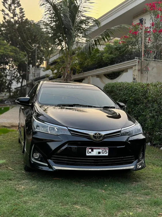 Toyota Corolla 2019 for Sale in Karachi Image-1