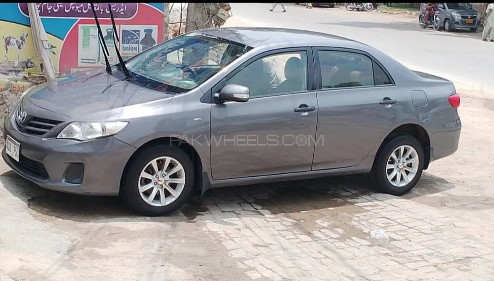 Toyota Corolla 2011 for Sale in Jampur Image-1