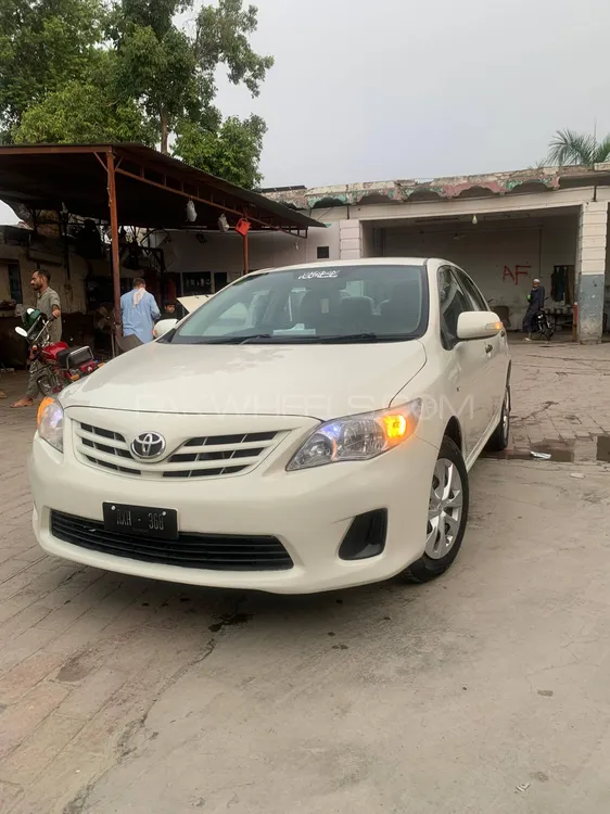 Toyota Corolla 2012 for Sale in Peshawar Image-1