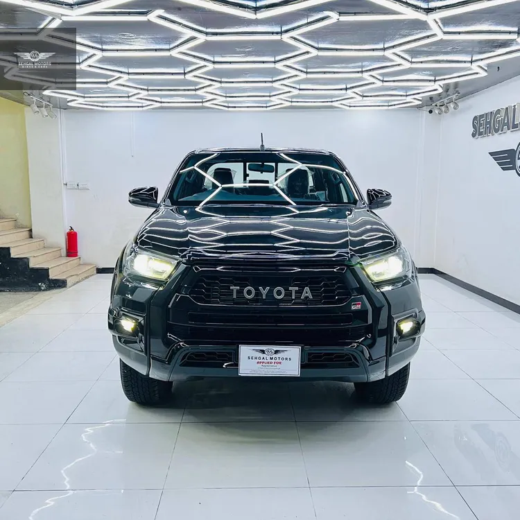 ٹویوٹا ہائیلکس 2025 for Sale in اسلام آباد Image-1