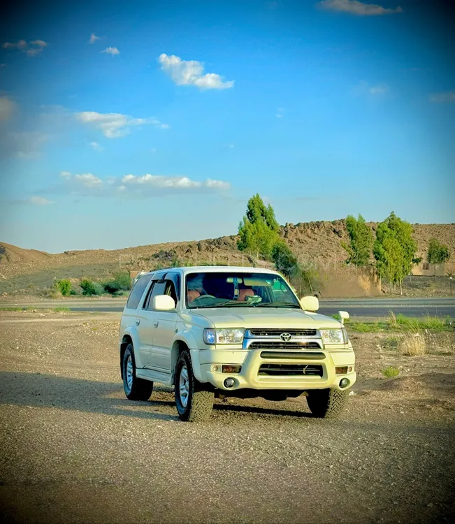 Toyota Surf 1999 for Sale in Quetta Image-1