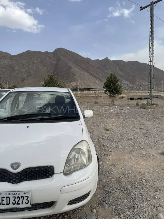 Toyota Vitz 2003 for Sale in Quetta Image-1