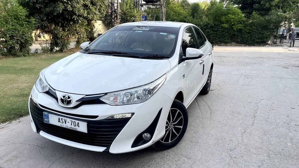 Toyota Yaris Sedan 2021 for Sale in Islamabad Image-1