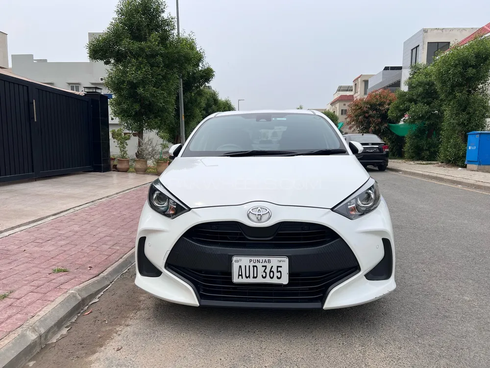 Toyota Yaris Hatchback 2021 for Sale in Lahore Image-1