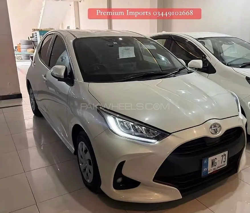Toyota Yaris Hatchback 2022 for Sale in Peshawar Image-1