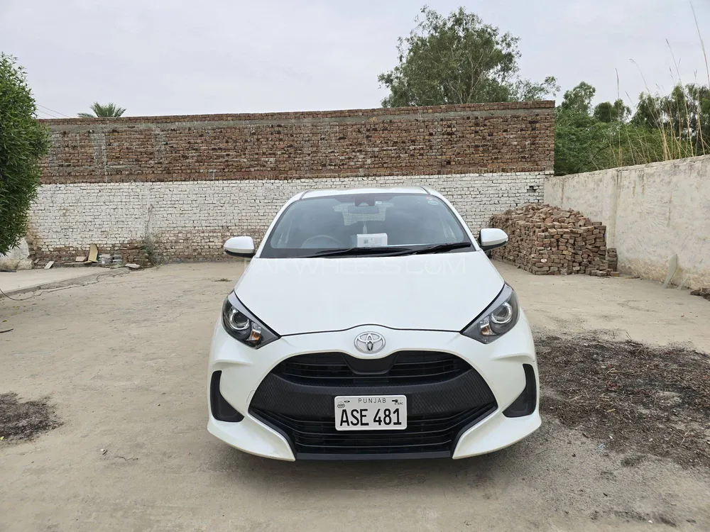 Toyota Yaris Hatchback 2021 for Sale in Rahim Yar Khan Image-1