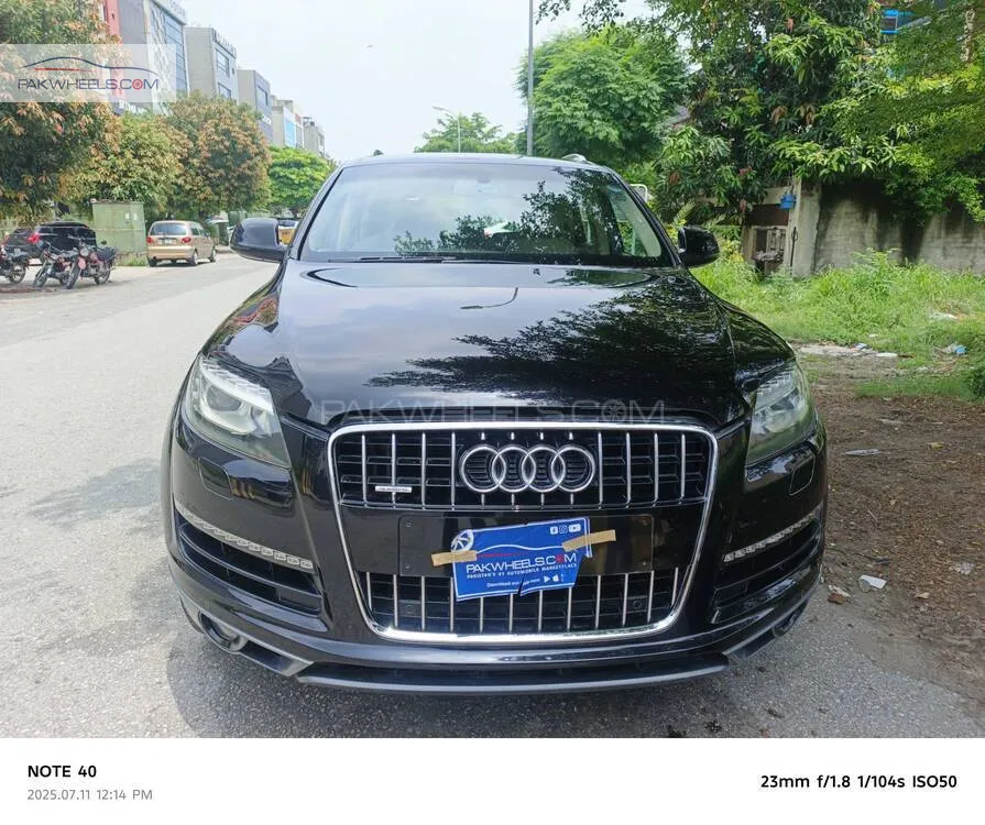 Audi Q7 2010 for Sale in Lahore Image-1