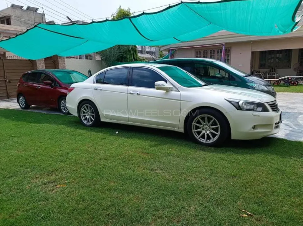 ہونڈا اکارڈ 2010 for Sale in فیصل آباد ہونڈا اکارڈ 2010 for Sale in فیصل آباد Image-4