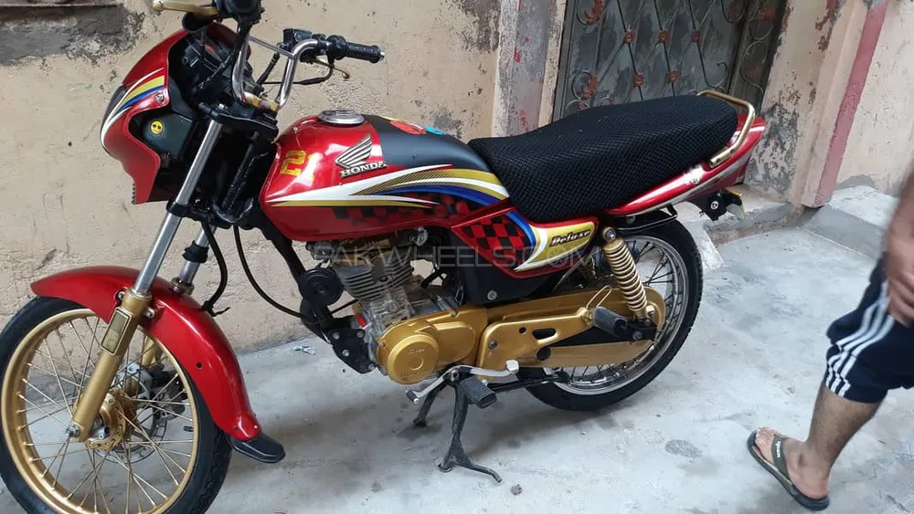 Honda CG 125 Deluxe 2015 for Sale Image-1