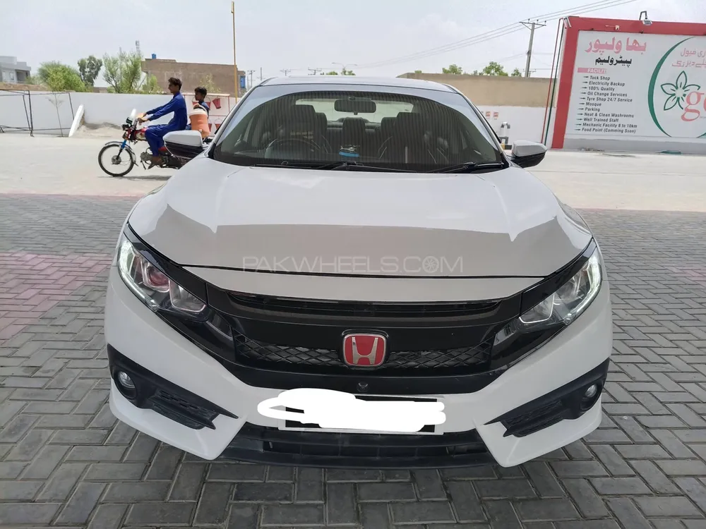 Honda Civic 2018 for Sale in Bahawalpur Image-1