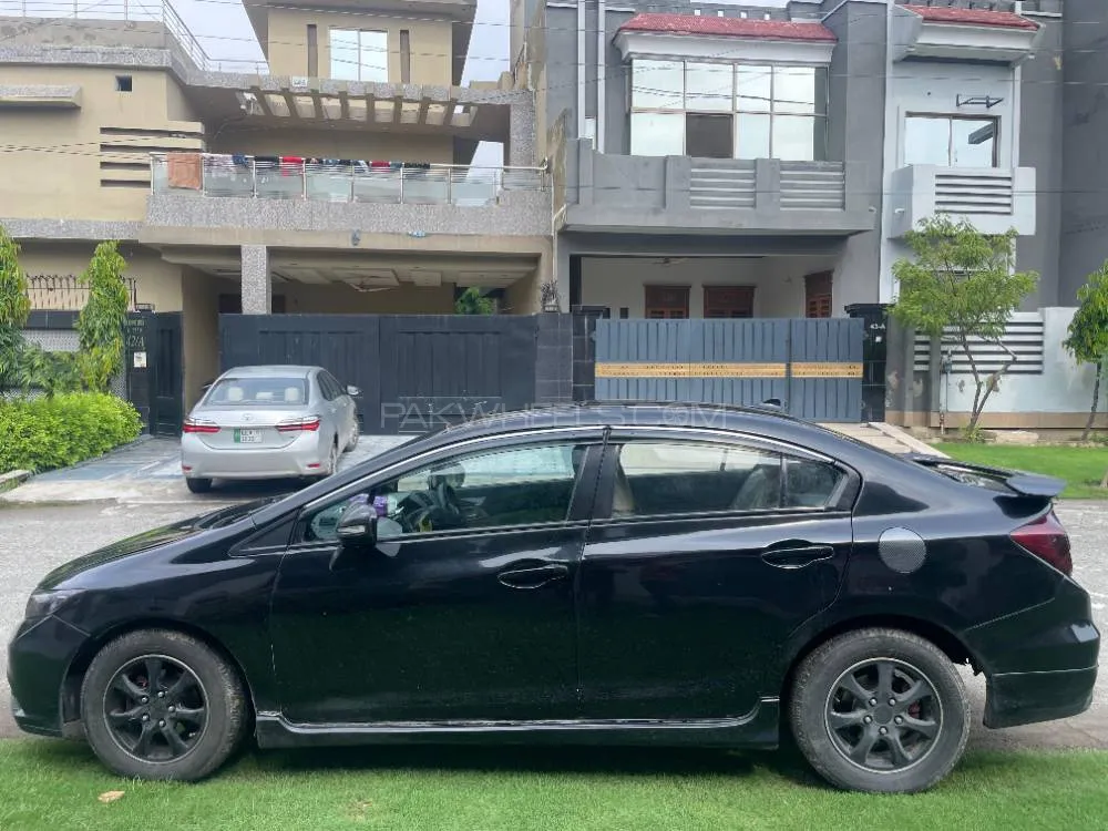 Honda Civic 2014 for Sale in Lahore Image-1
