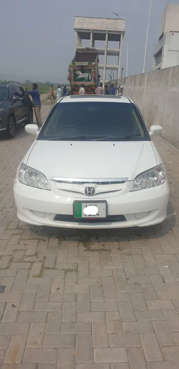 Honda Civic 2004 for Sale in Lahore Image-1