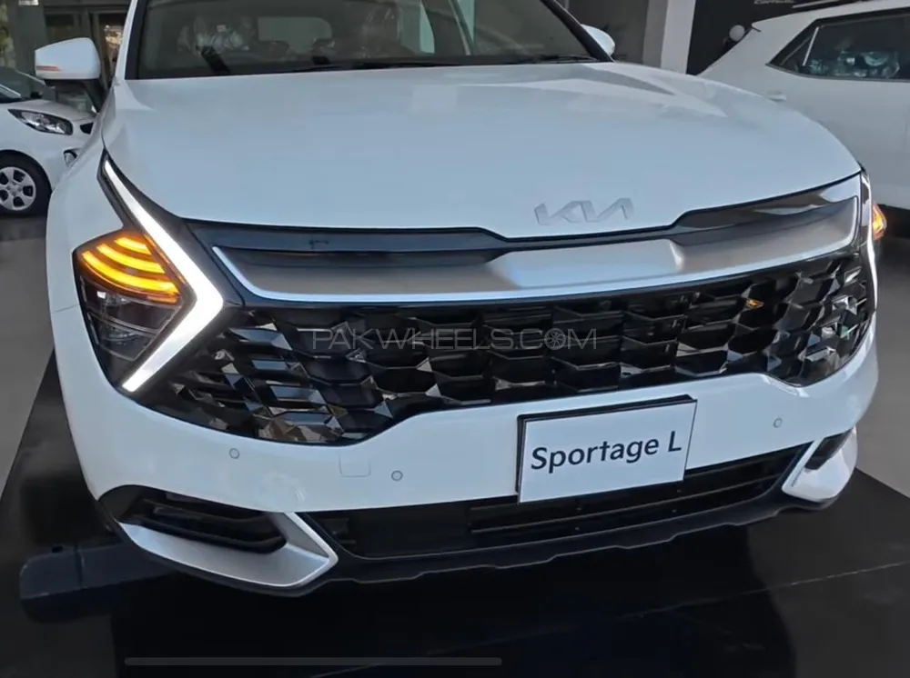 KIA Sportage L 2025 for Sale in Multan Image-1