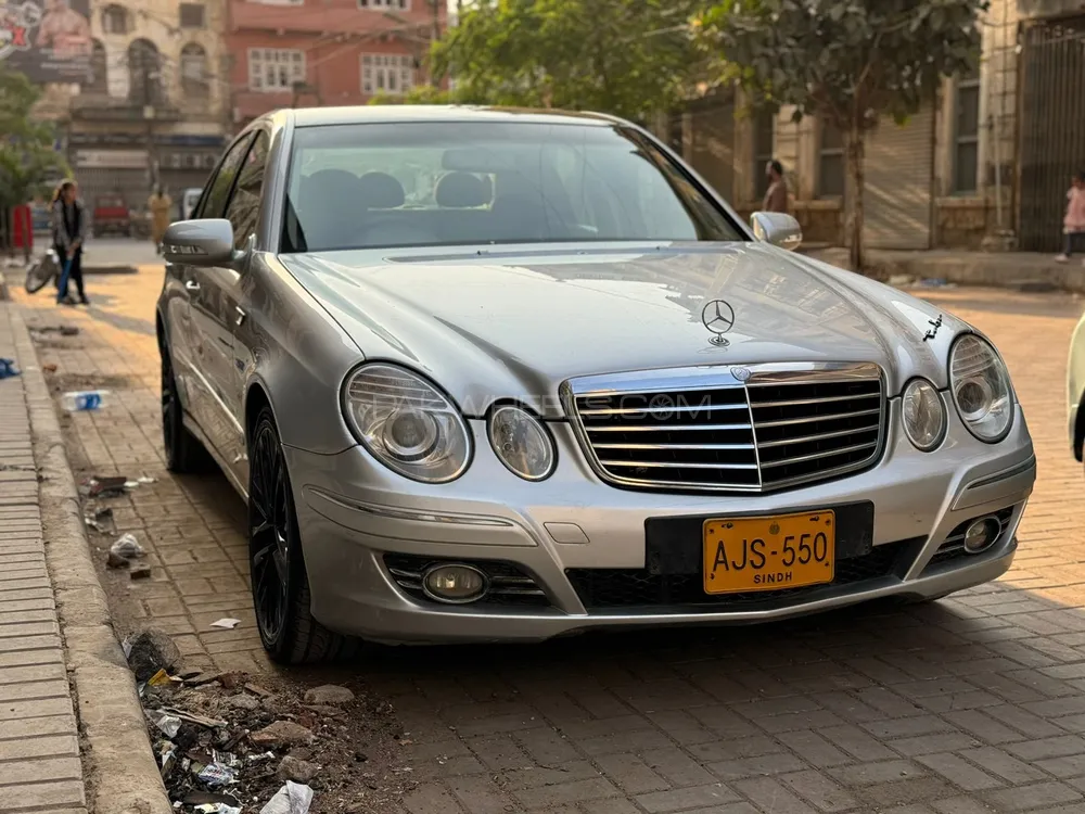 Mercedes Benz E Class 2004 for Sale in Karachi Image-1