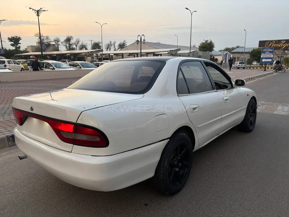 Mitsubishi Galant 1994 for Sale in Multan Image-1