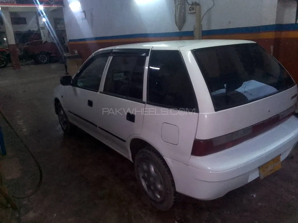 Suzuki Cultus 2004 for Sale in Karachi Image-1