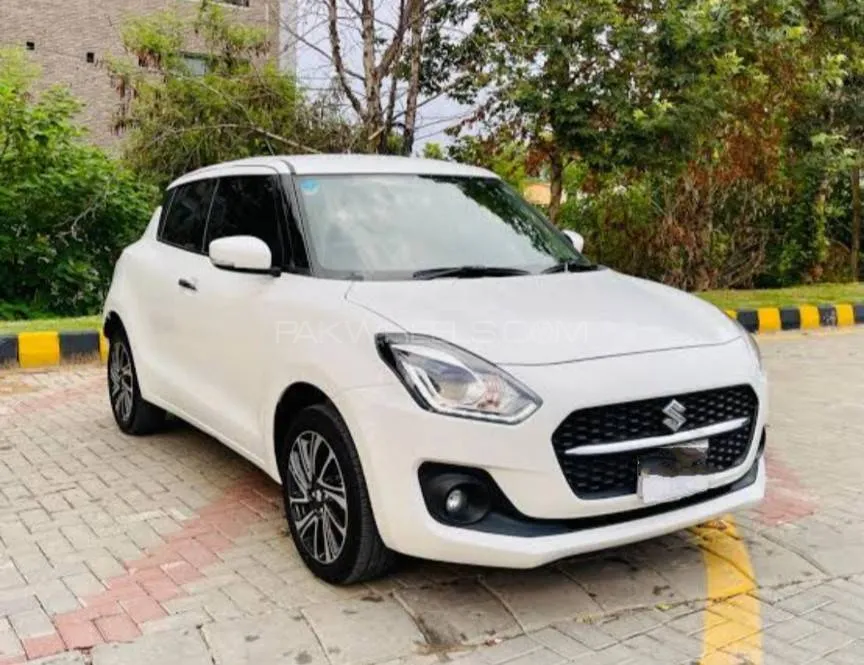 Suzuki Swift 2025 for Sale in Lahore Image-1