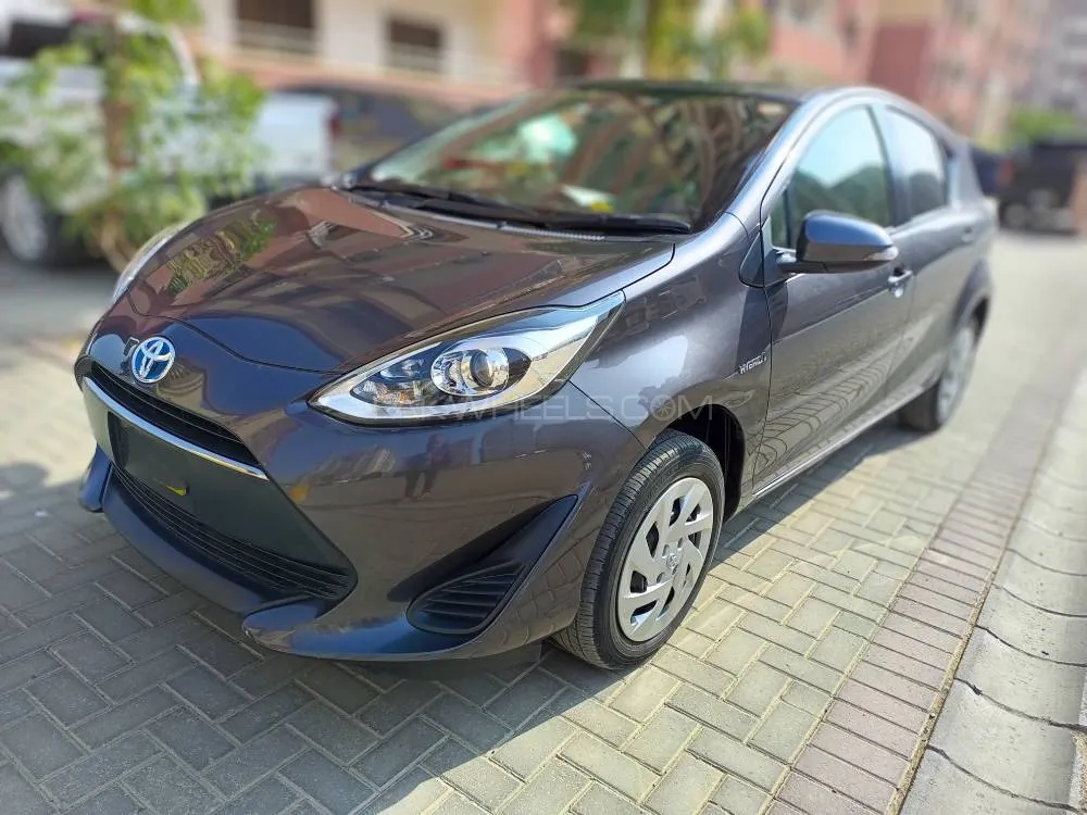 Toyota Aqua 2018 for Sale in Karachi Image-1