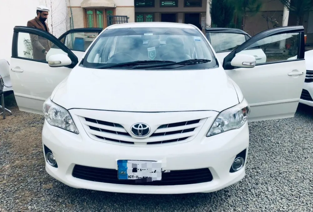 Toyota Corolla 2011 for Sale in Islamabad Image-1