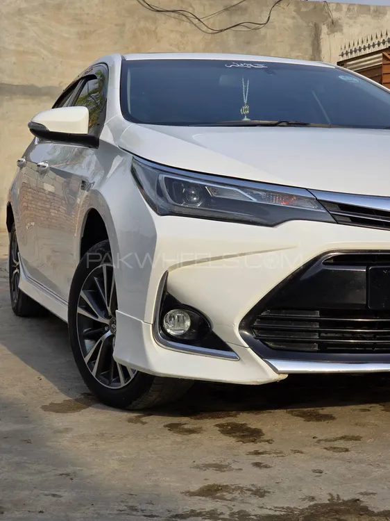 Toyota Corolla 2021 for Sale in Mian Wali Image-1