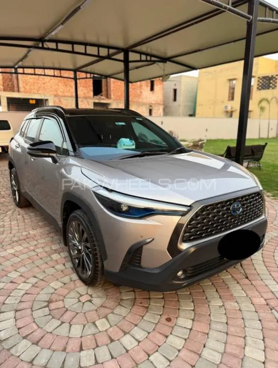 Toyota Corolla Cross 2024 for Sale in Islamabad Image-1