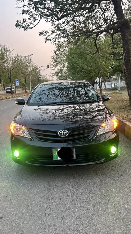 Toyota Corolla 2011 for Sale in Islamabad Image-1