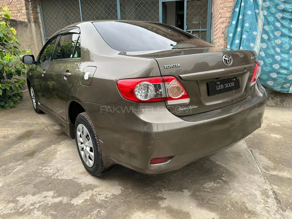 Toyota Corolla 2014 for Sale in Chiniot Image-1