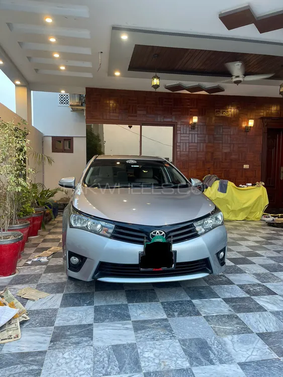 Toyota Corolla 2014 for Sale in Toba Tek Singh Image-1
