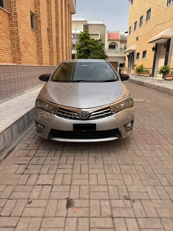 Toyota Corolla 2015 for Sale in Gujranwala Image-1